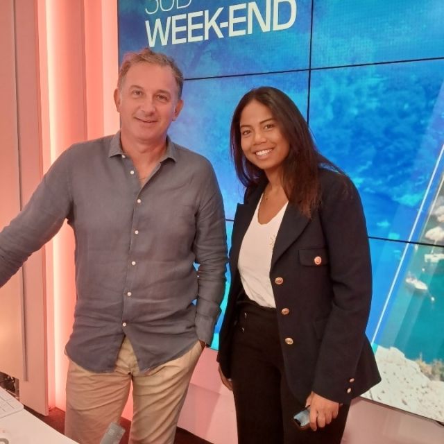 Fabrice Joyeuse, Président de la Fédération des Vignerons Indépendants 13 était l'invité du plateau de BFM Marseille pour parler des prochaines vendanges! interview transmis ce dimanche sur la chaine www.bfmtv.com/marseille/ 
#vigneronsindependants #vigneronsindependants13 #bfmmarseille #vinsdeprovence #coteauxaixenprovence #igpmediterranee #vendanges2023